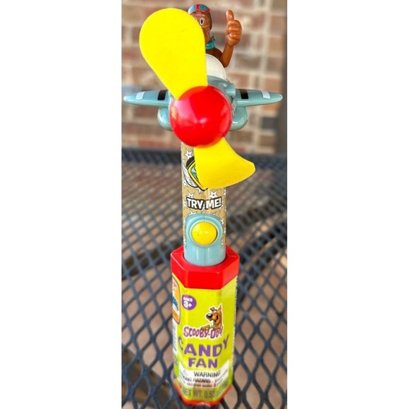 Set of 2 Scooby Doo and Tasmanian Candy Dispensers Plastic - Picture 2 of 7